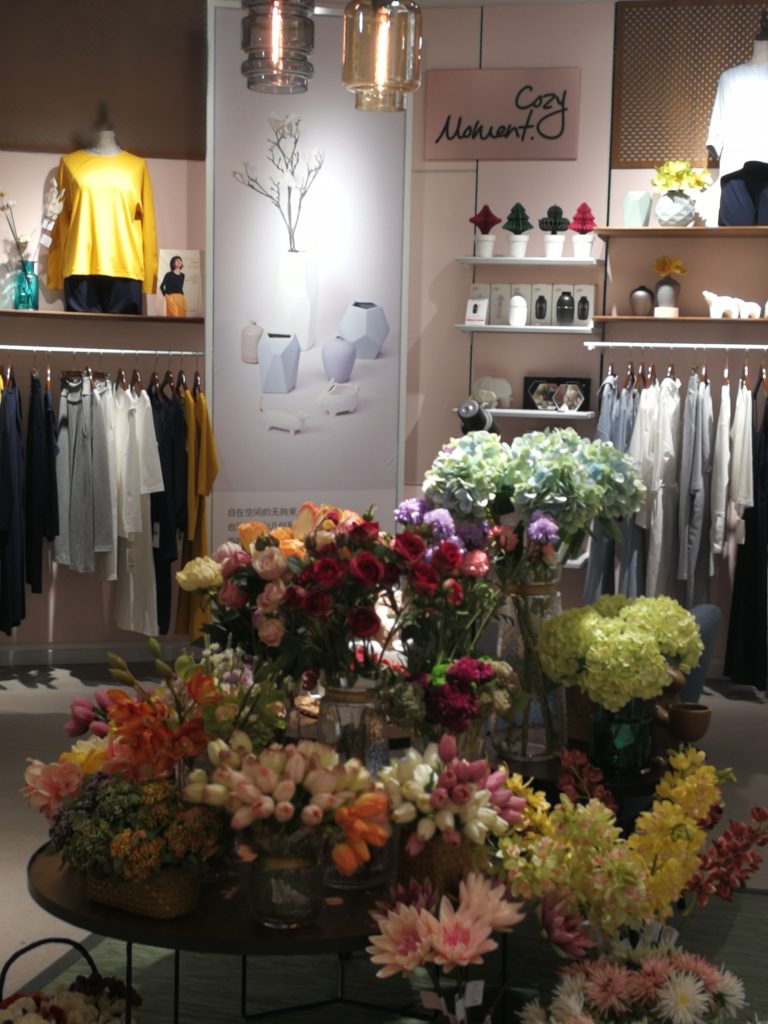 本商业模式的基础环境